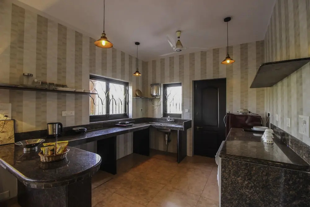 OYO 10871 Home Luxurious 3BHK Dona Paula