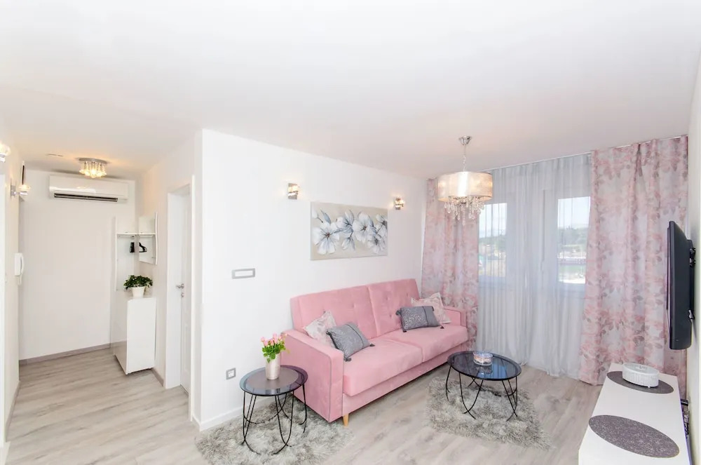 Apartment Luxury Center