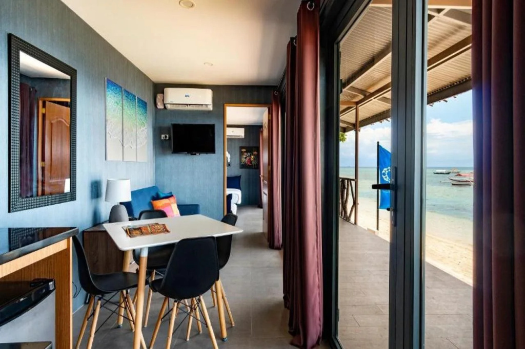 Crusoe Cabins Casobe
