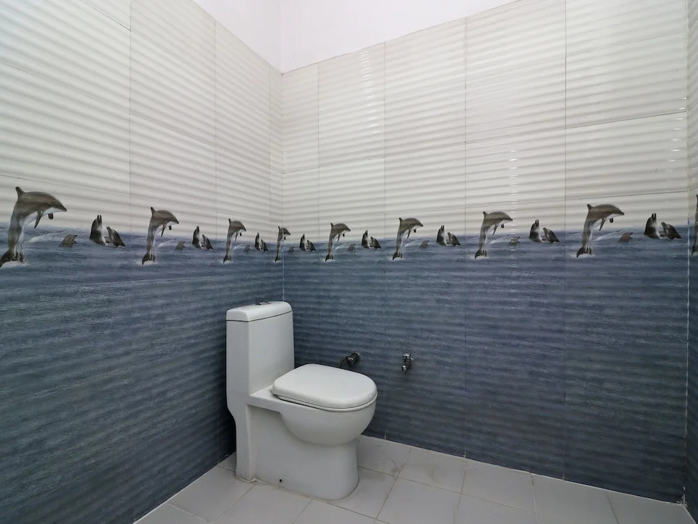 OYO 14161 Hotel ASDR