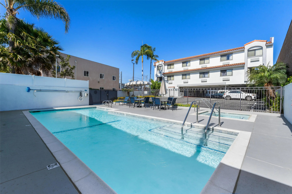 Best Western Los Alamitos Inn & Suites
