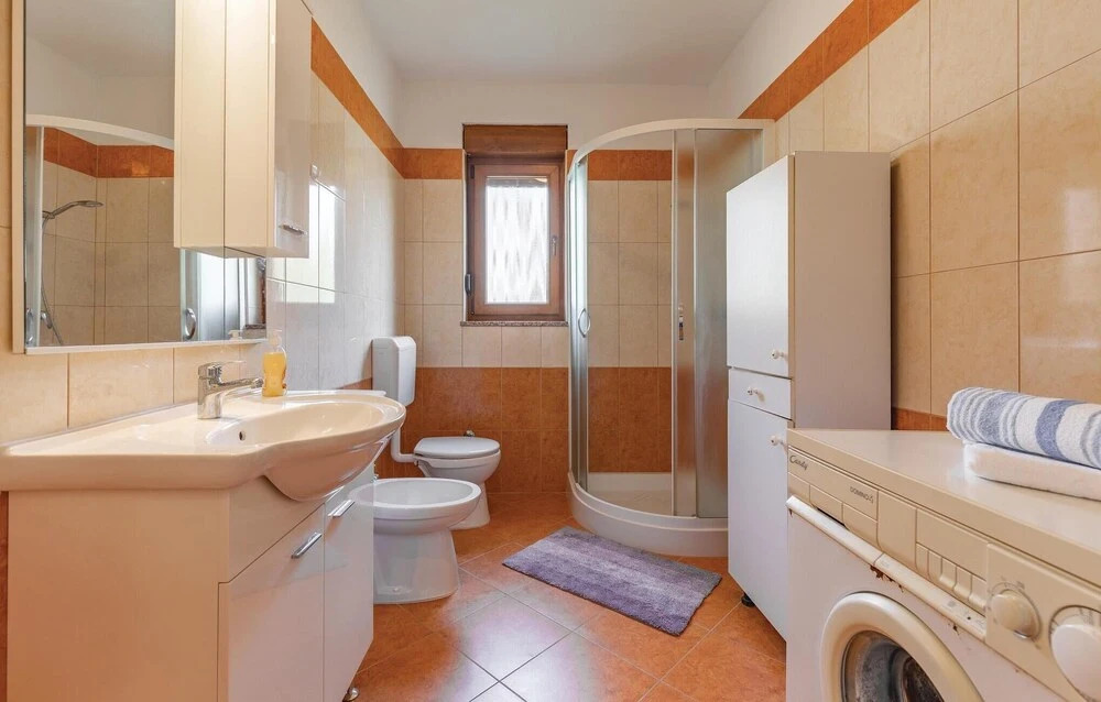 Stunning Apartment in Pula With Wifi and 2 Bedrooms