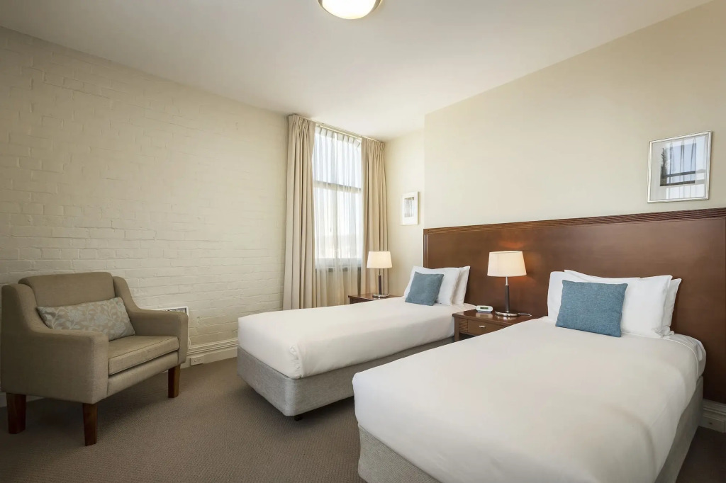 Launceston Central Apartment Hotel Official
