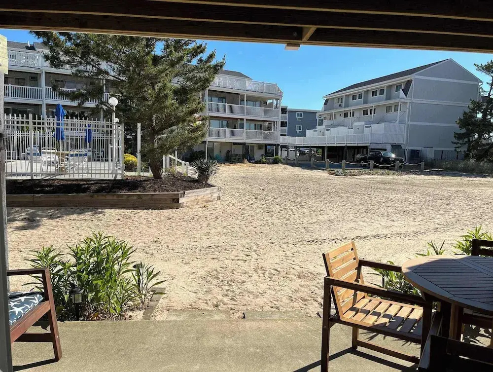 Beachwalk 20