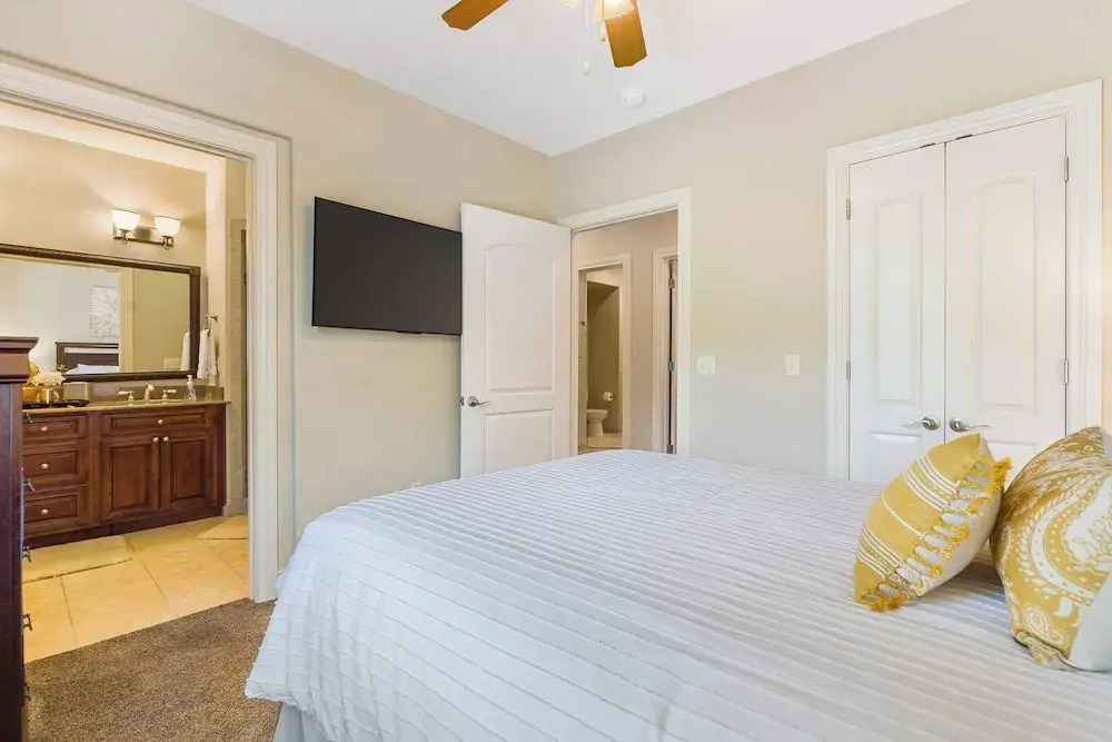 Villa at the Hills - A Grand Branson Vacation 4 BDR Golf Resort Villa