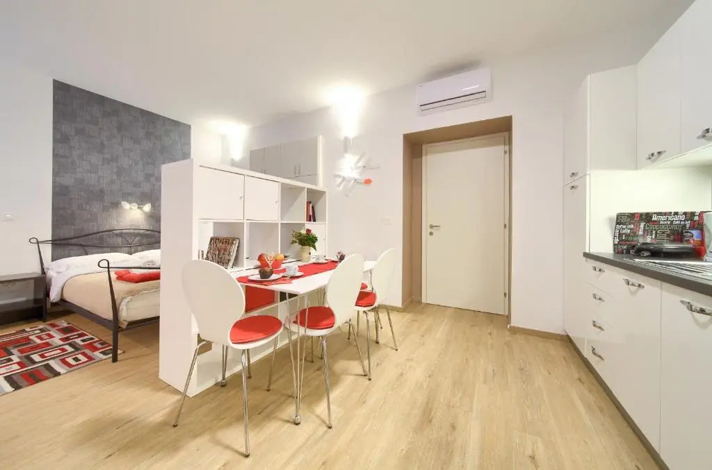 Logo apartments 5 min walk to main square