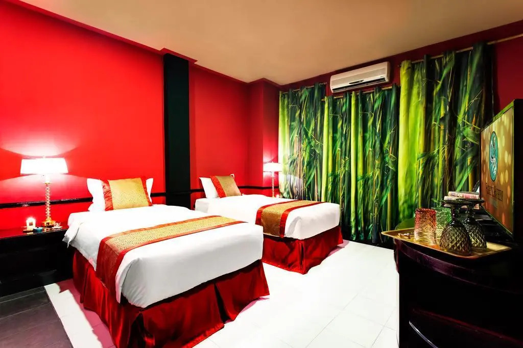 Chaweng Center Point Hotel