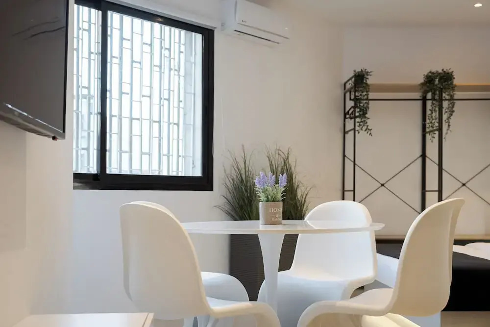 Syntagma Serenity Suites