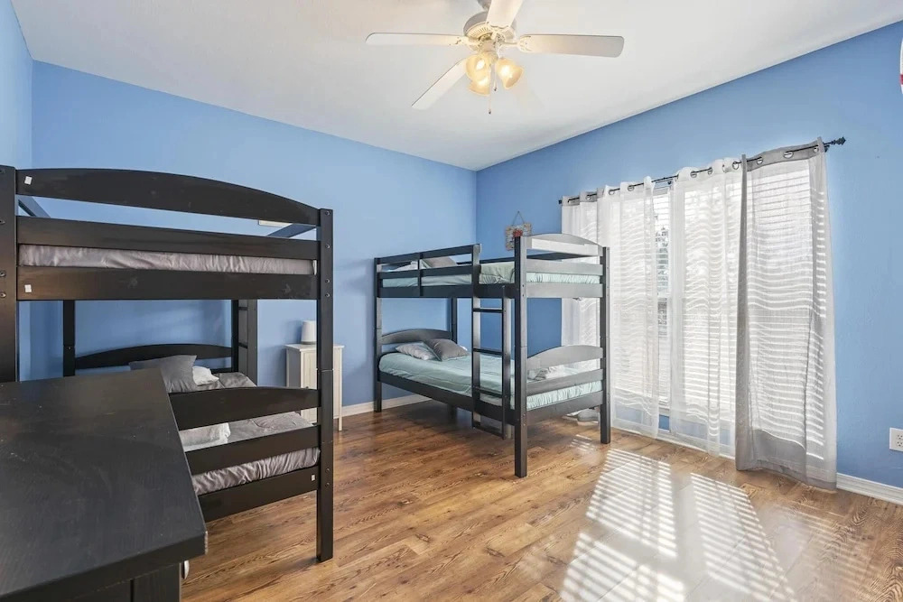 The Rookery Iii 4008 1 Bedroom Cottage by RedAwning