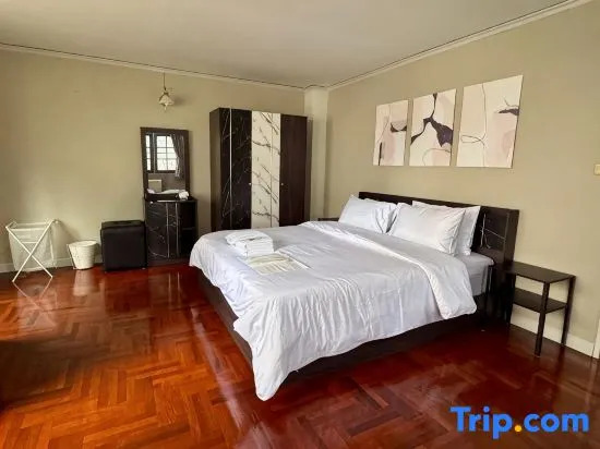 Urban Grace Bangkok Homestay