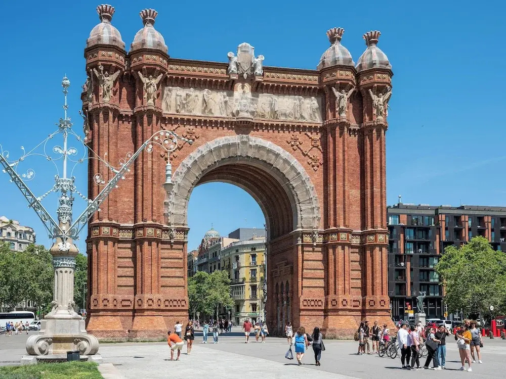 Aspasios Arc de Triomf Apartments