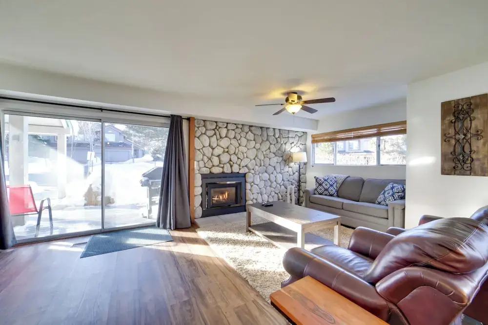 Snowcreek Resort Condo w/ Deck at Mammoth Mountain