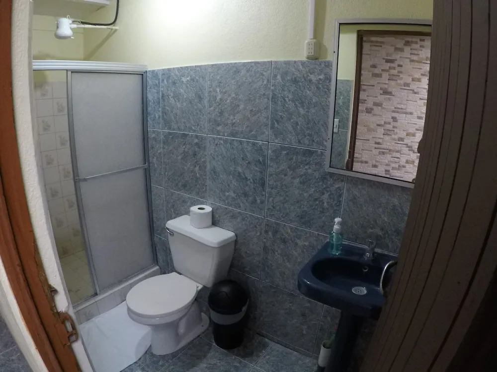 Apartamentos QR La Fortuna - Adults Only