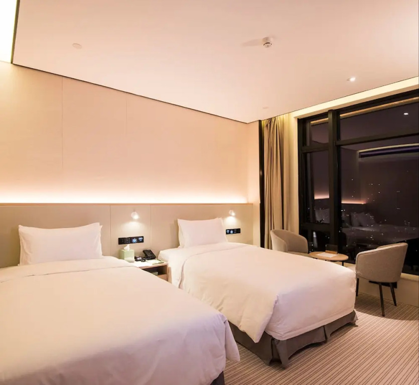 Virtuous World Hotel