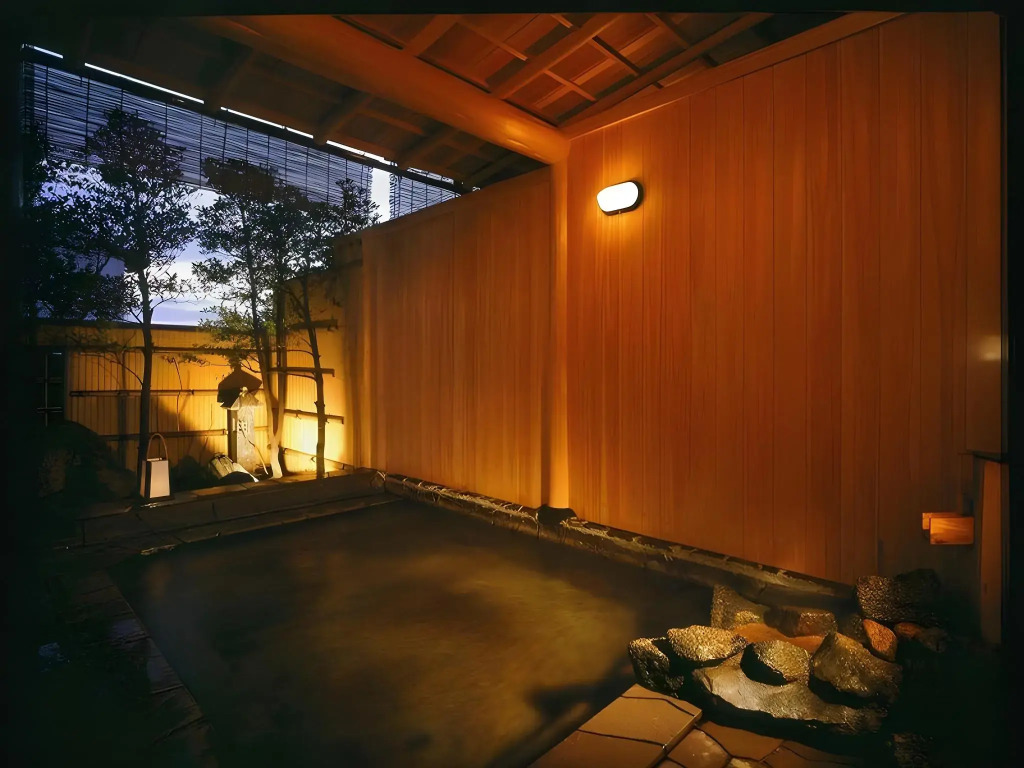 Katayamazu Onsen Kanoya Korakuen