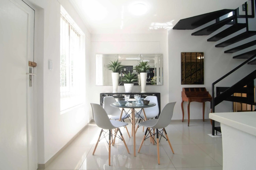 9 Ipanema Umhlanga 5 Sleeper garden unit next to The Oyster Box Hotel