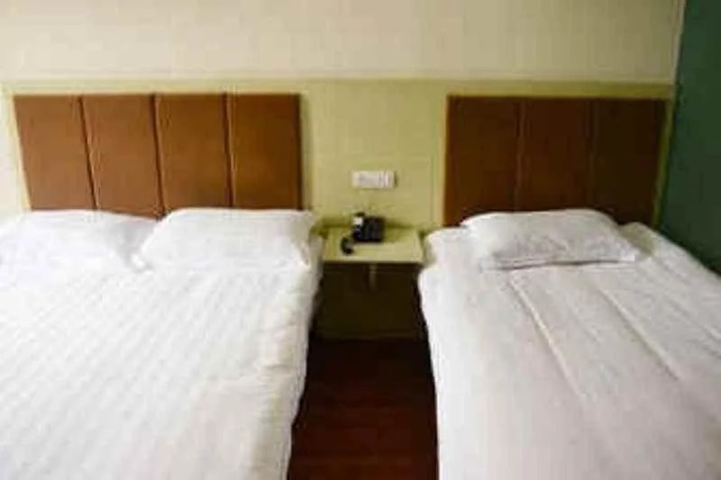 Super 8 by Wyndham Hangzhou Bai Huo Da Lou