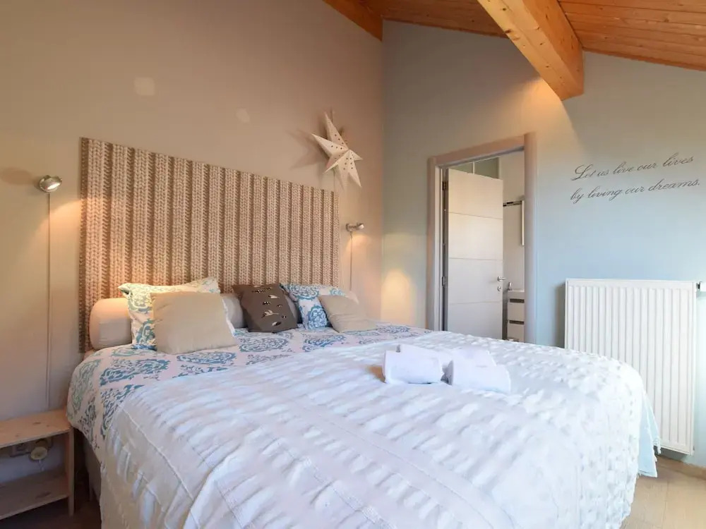Luxurious Cottage in Durbuy With Swimming Pool