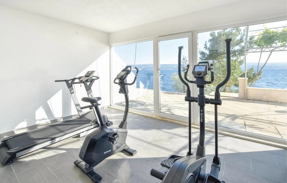 Beautiful Home in Stanici With Wifi and 2 Bedrooms