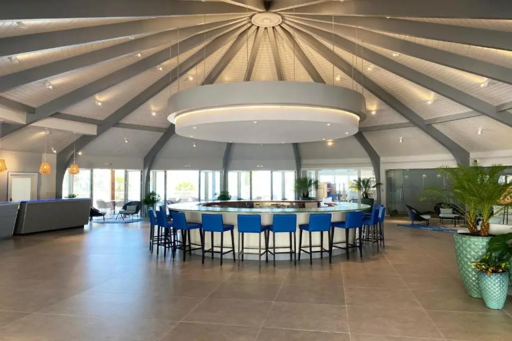 Carina Bay All-Inclusive Resort & Casino