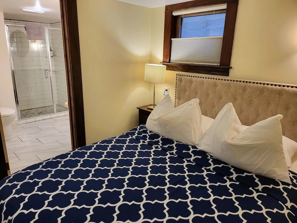 Bluebird Guesthouse