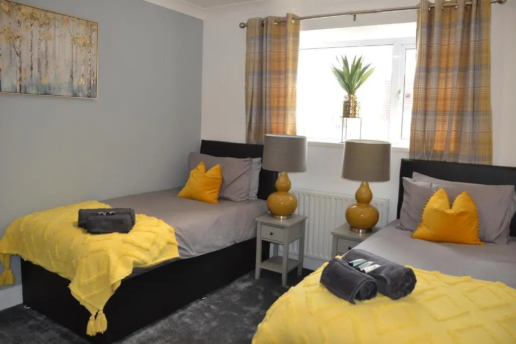 Oak Tree Boutique Apartment - 2 Bedrooms Apartment - Stayseekers