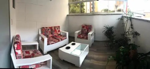 San Fernando La 80