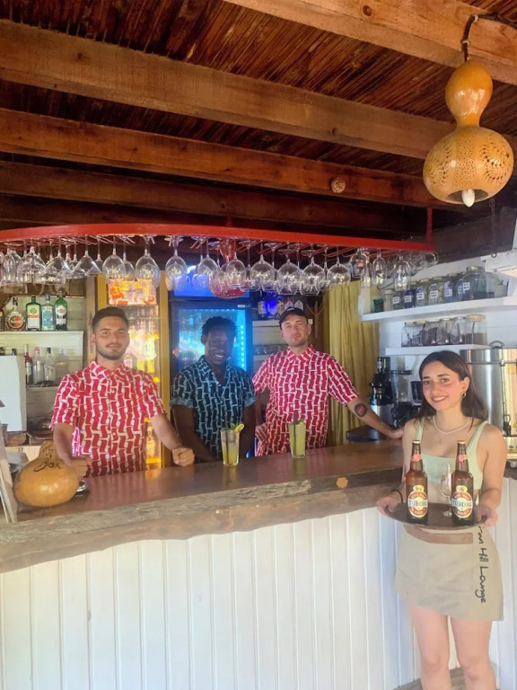 Turan Hill Lounge