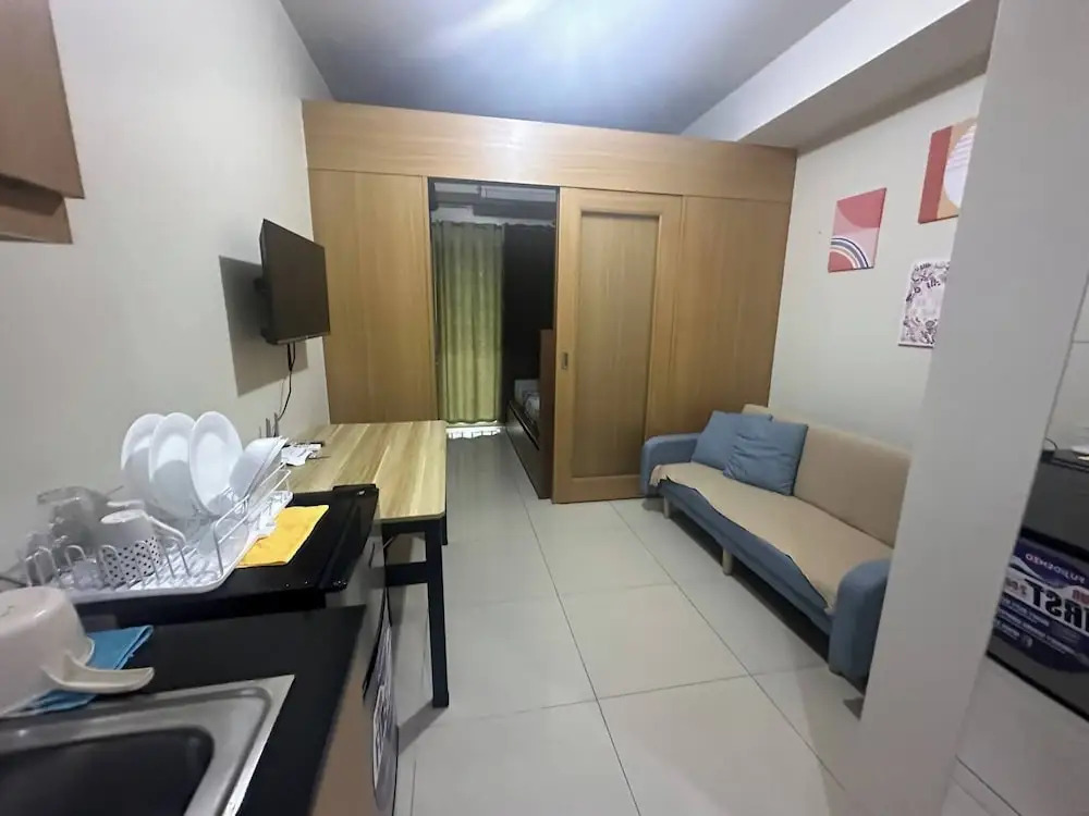 Kempt Pasay City Apartment for Rent - Perfect for Short-term Stay Front of MOA