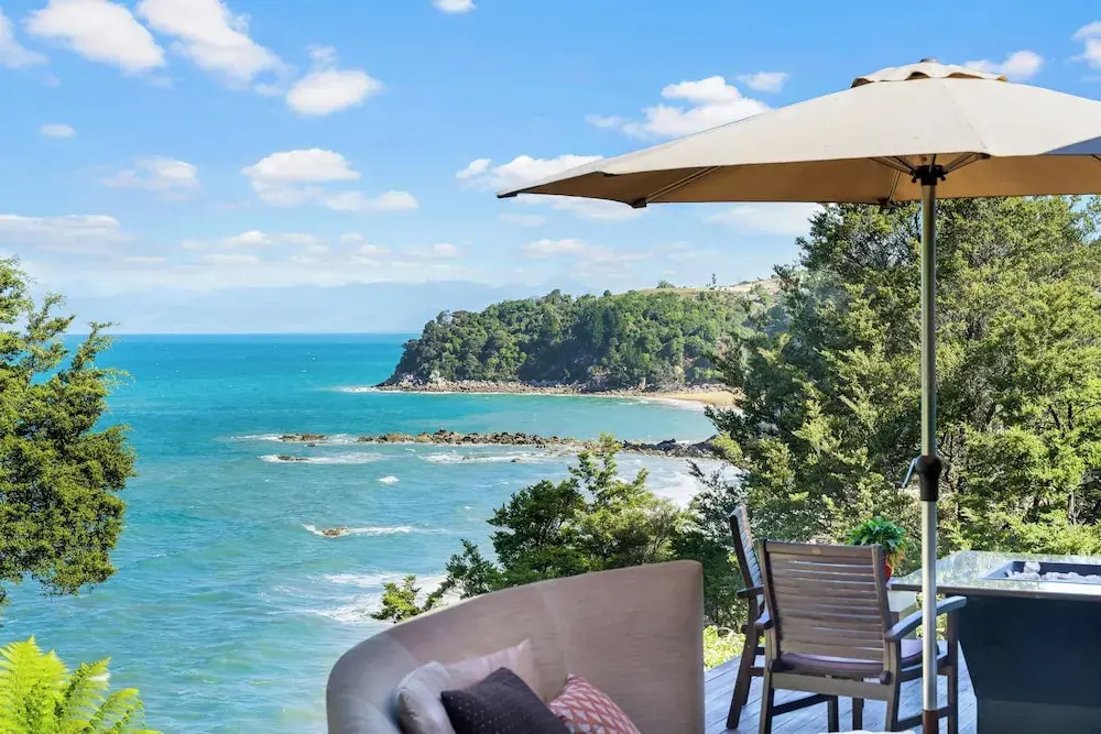 Fireplace Suite - Ocean Views & Beach