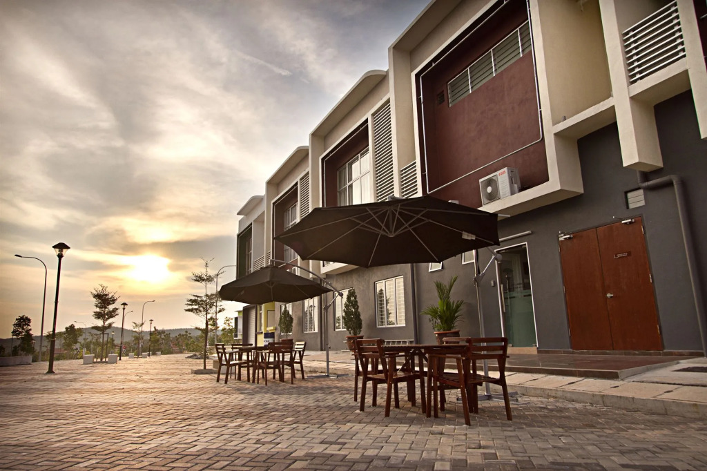 Sri Enstek Hotel