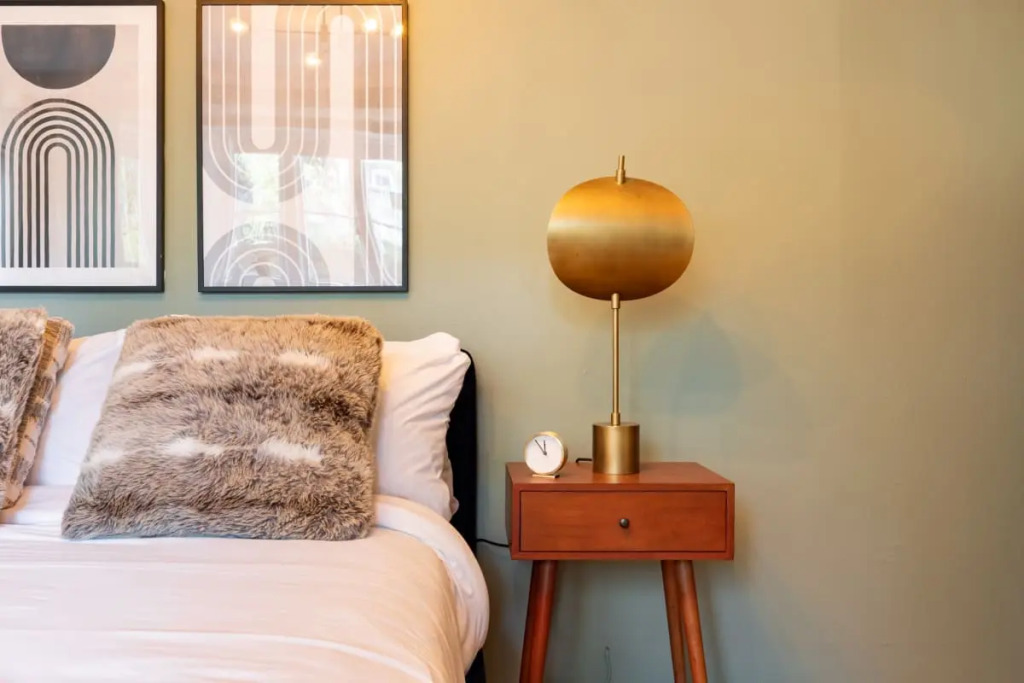 The Richmond Upon Thames Escape - Modern & Bright 2BDR Flat with Parking