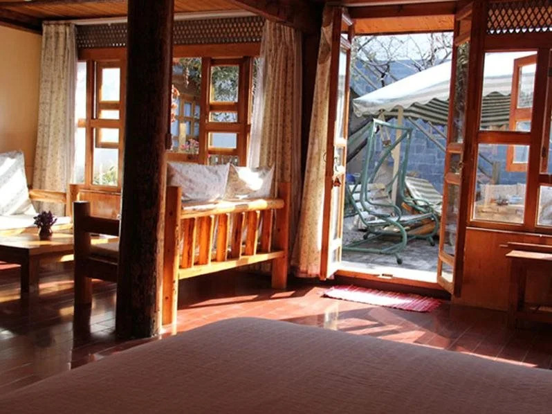 Ark Inn
