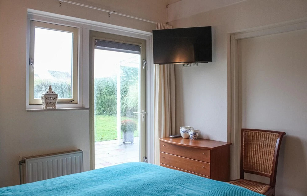 4 Bedroom Gorgeous Home In Wemeldinge