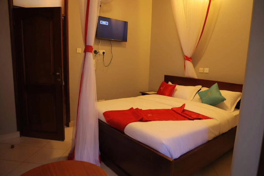 Gemstone Hotel