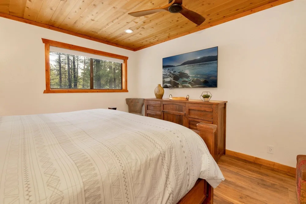 Elmwood Place #2218
