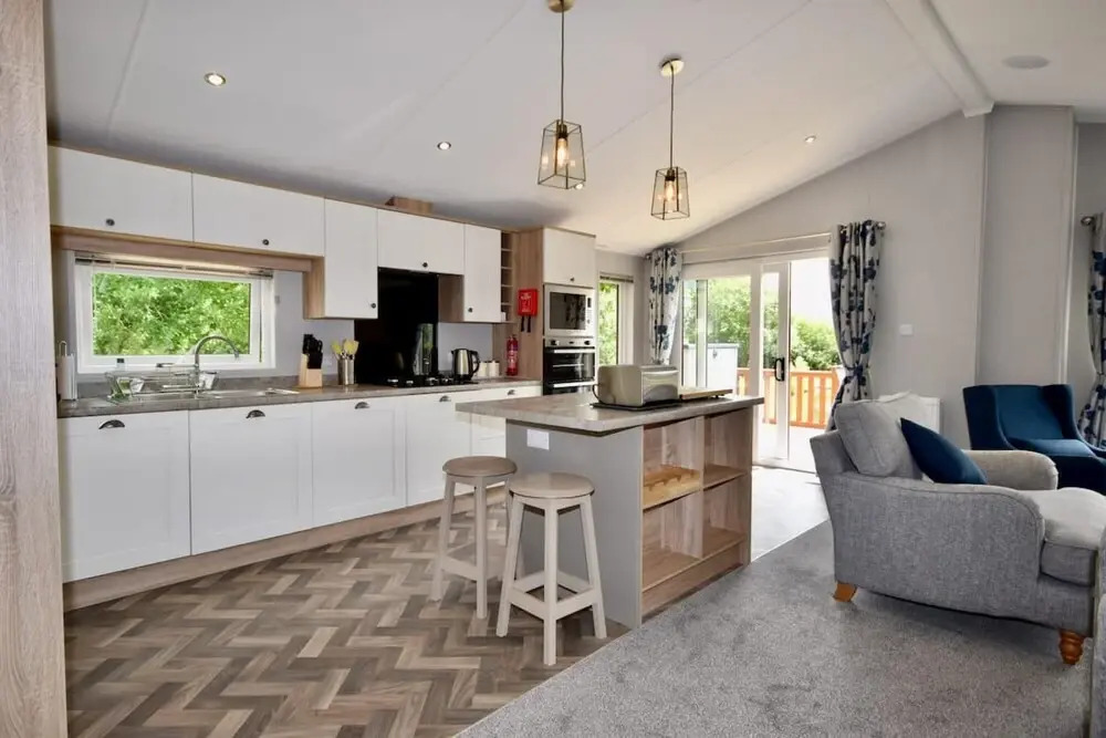 Poppy An Immaculate Lake Side Lodge the Perfect Retreat for all Sleeps 4