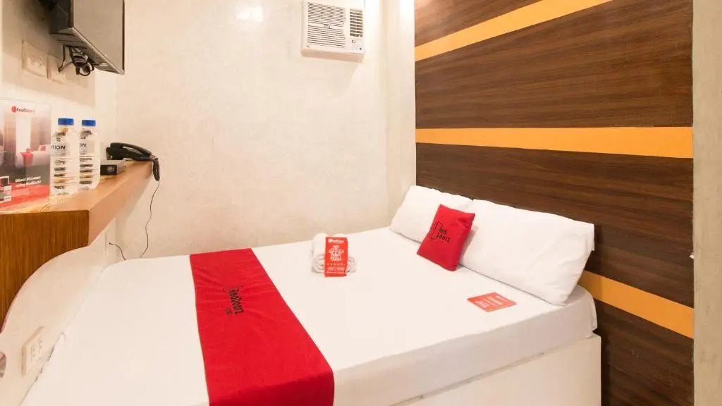 RedDoorz @ PIY Margal Sampaloc Manila
