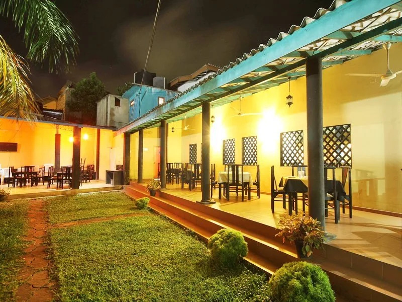 Sanoreech Hotel