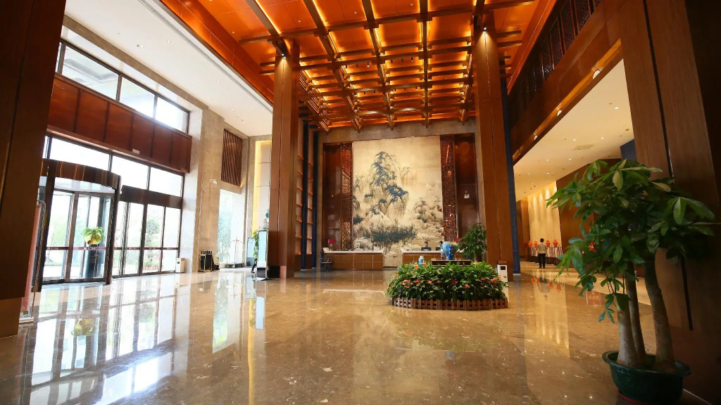 Rezen Heyi Hotel Yizhang