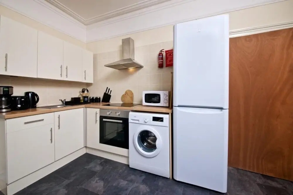 Liverpool City Stays - Economy room - Close to City Centre AA