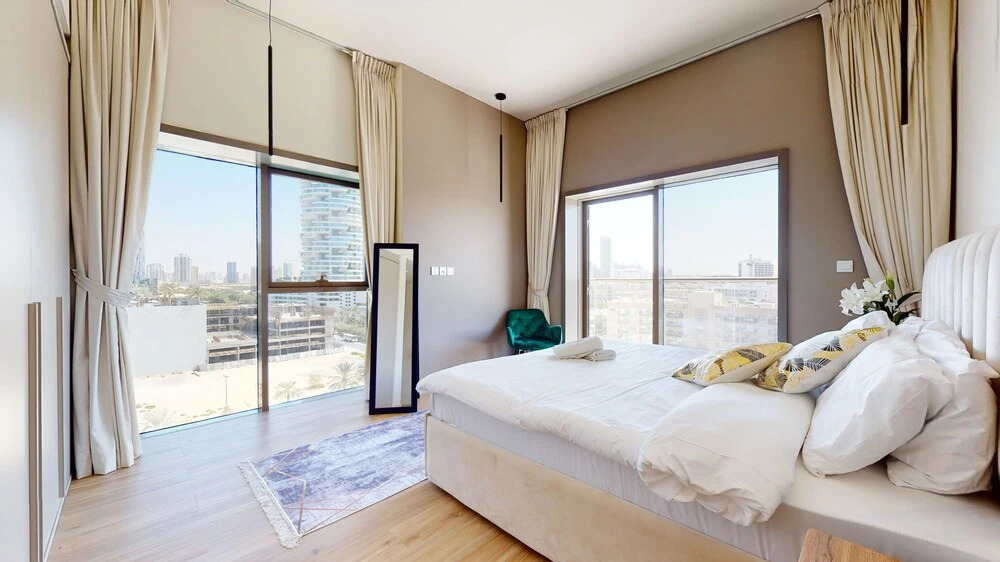 WelHome - Panoramic City Views Amidst Gardens in JVC