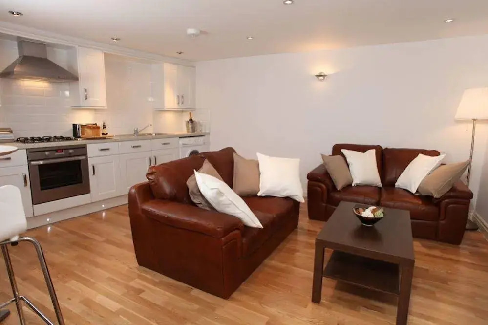 West Street Mews - Serviced Apartments by AQORA