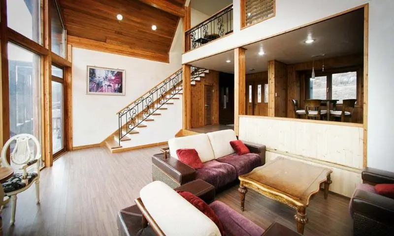 Chalet Resort