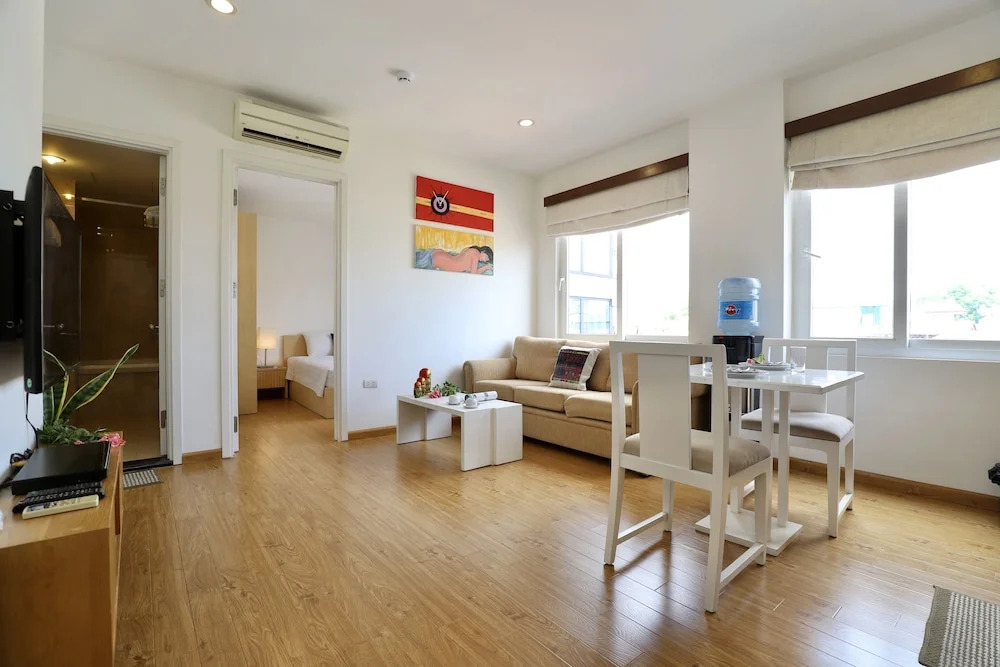 Stay Pham Huy Thong Hotel