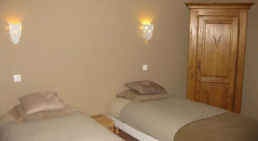 Chambres dHôtes La Fraiseraie
