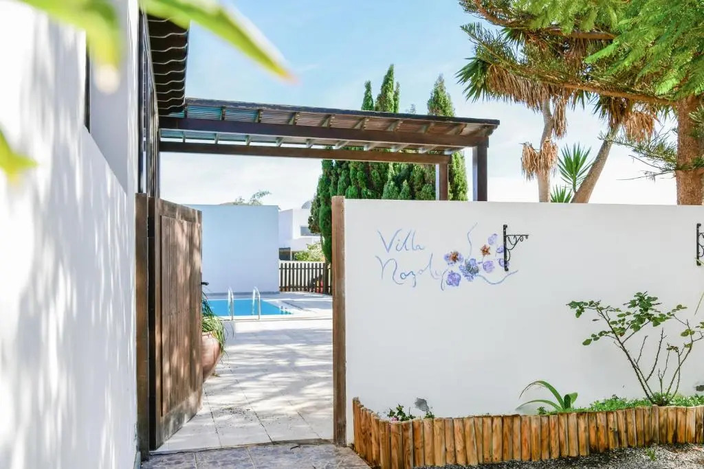 Villa Nazoly - Private Pool, Quiet & Exclusive Stay in Lanzarote