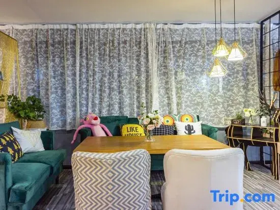 Huali Travel Jiangjing Inn (Guilin Railway Station)