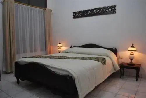 Queen Homestay
