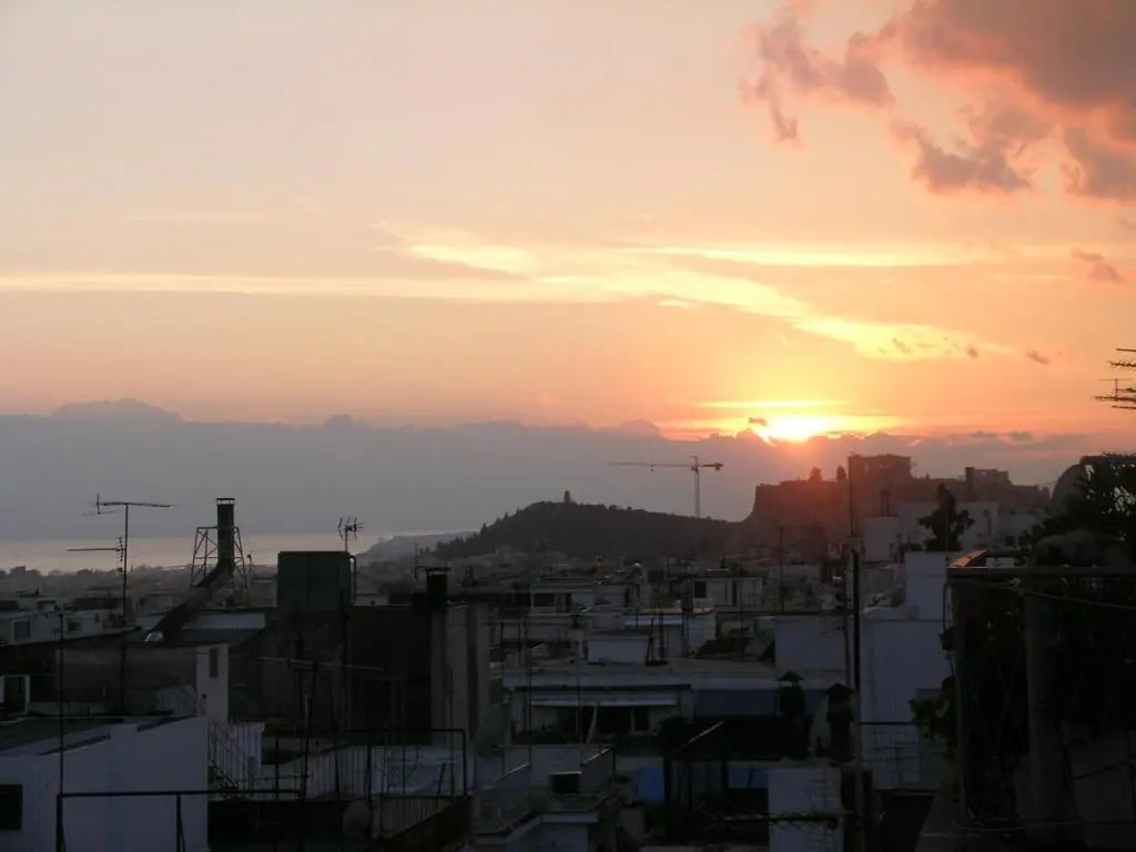 Homz AH02 Kolonaki Penthouse Studio